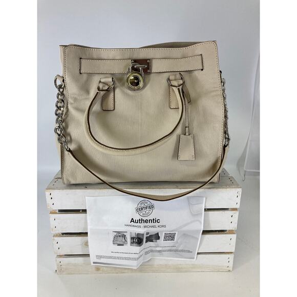 MICHAEL KORS HAMILTON LARGE IVORY LEATHER SHOULDER BAG - Picture 1 of 16